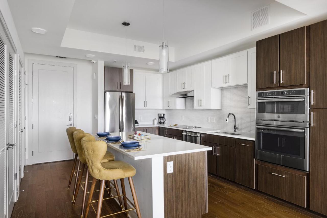Medcenter Vacation Glasspad Skyline Views, 1 Free Prking Spot, Sleeps 4, Ask For Rental Car Option Houston Eksteriør billede